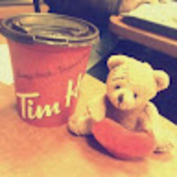 Meet your Posher, Izzy - Picture 1 of 1